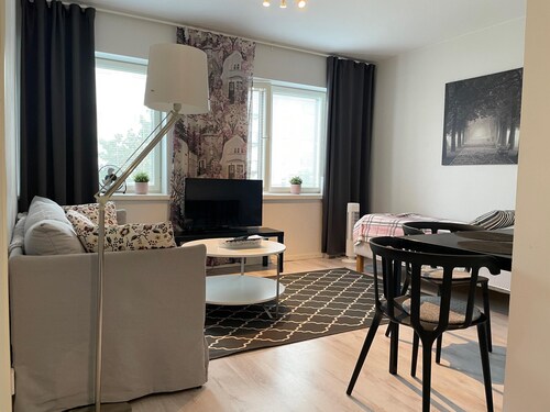 Kotimaailma KotikaksioHämeenk saunalla