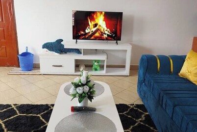 Wake up in this bright 1 Bedroom apartment located right in the heart of Diani.