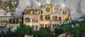 Onur cave cappadocia