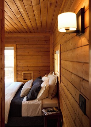 1 bedroom, Internet, bed sheets