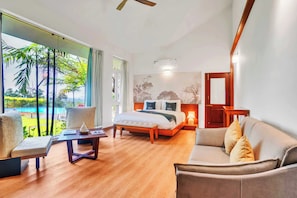 Habitación, vista a la alberca | Vista al jardín