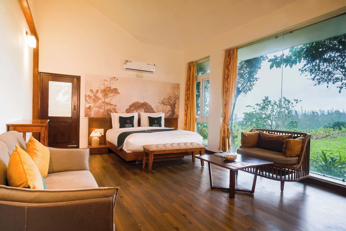 Luxury Double Room, Mountain View