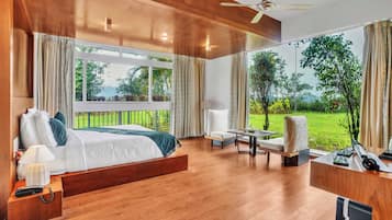 Luxury Room | Garden view