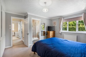 4 Schlafzimmer, kostenloses WLAN, Bettwäsche