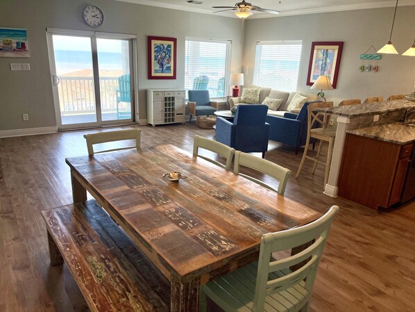 Appartement, 4 slaapkamers | Woonruimte