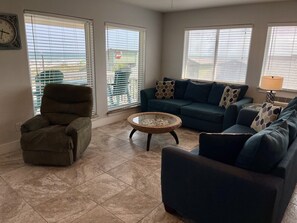 Kondominium, 3 kamar tidur | Area keluarga