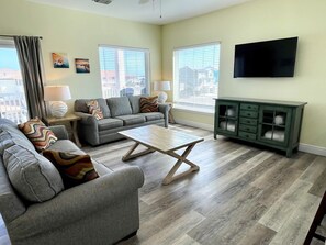 Appart'hôtel, 2 chambres | Coin séjour