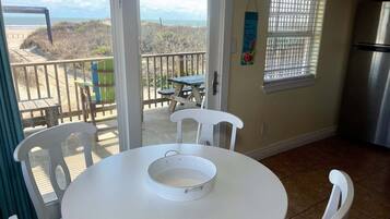 Condo, 1 habitación | Restaurantes