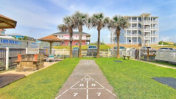Condo, 3 habitaciones | Áreas de la propiedad