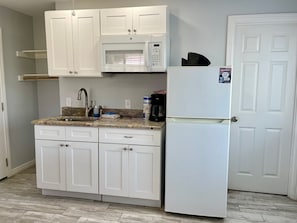 Appart'hôtel, 3 chambres | Cuisine privée