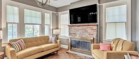 Rumah, 3 kamar tidur | Area keluarga | Smart TV