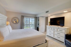 Condo, 2 Bedrooms