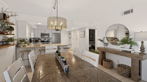 Dining - 339 El Matador 2 Bedroom Condo (Fort Walton Beach)