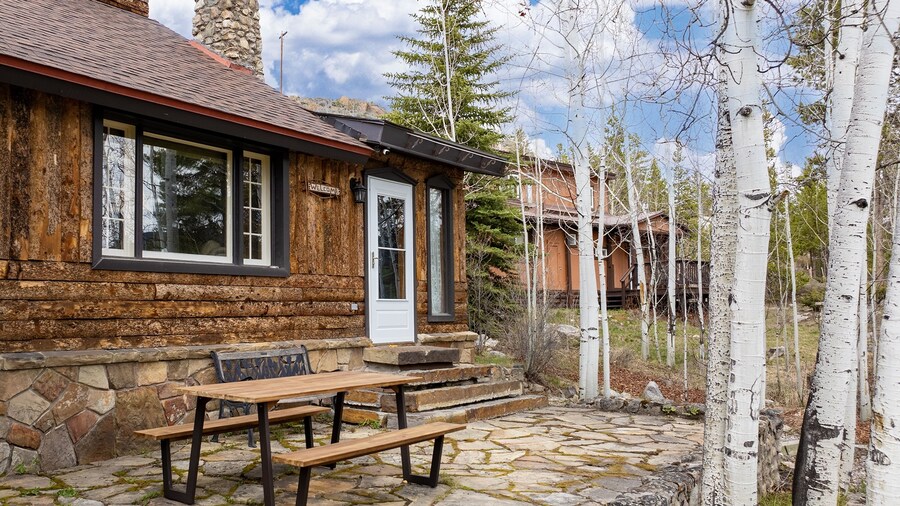 West Portal Cabin 4 Bedroom Cabin