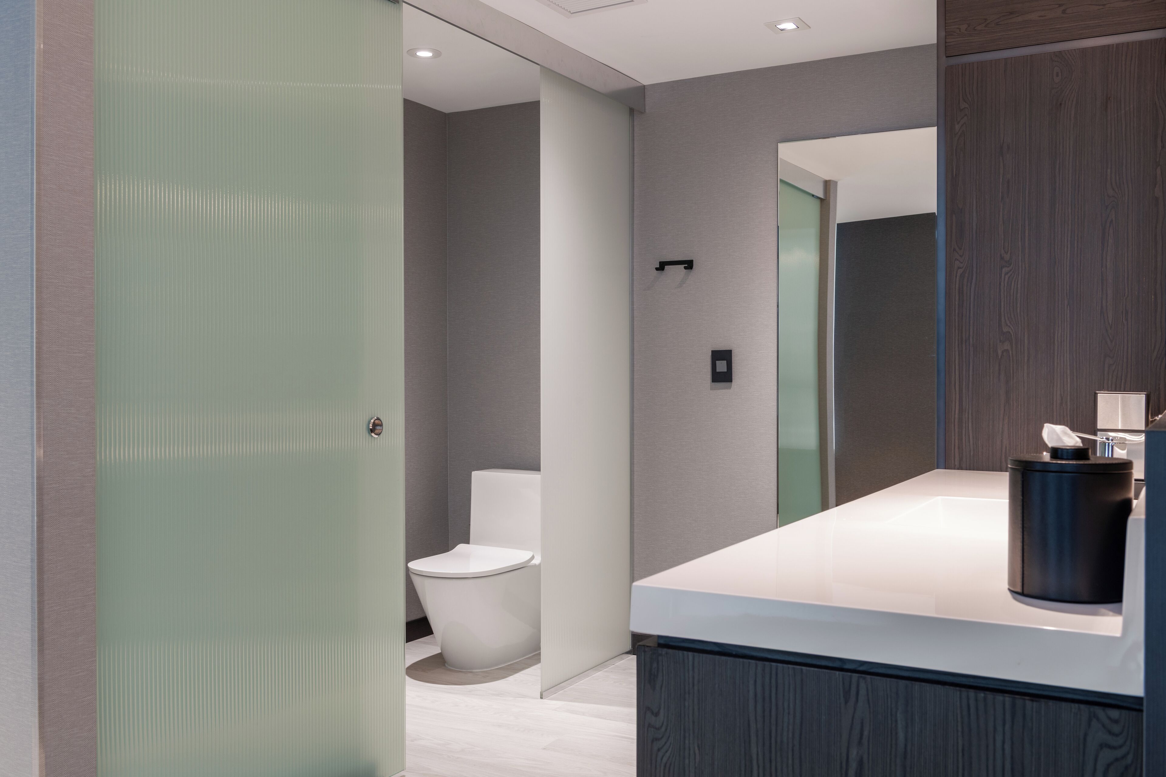 Studio, 1 King Bed | Bathroom | Shower, hair dryer, towels, soap