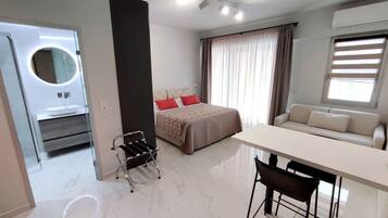 Casa, accesible para personas con discapacidad, fumadores | 1 dormitorio, escritorio, sistema de insonorización