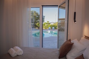 3 bedrooms - ng Lique Pool Garden Apartment (Rethymno)