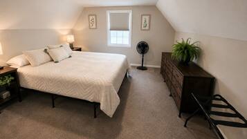 3 bedrooms, WiFi (free), bed sheets