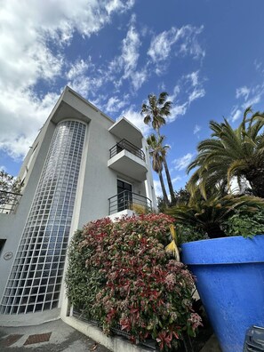 Exterior - Nice Living Hôtel Particulier Piscine (Saint-Laurent-du-Var)