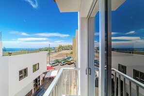 Apartment, Balkon, am Strand | Strand-/Meerblick