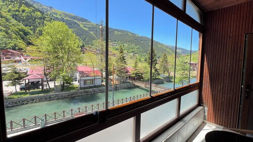 3-bedroom apartment in lovely Trabzon, Uzungol with WiFi