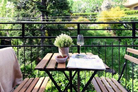Apartment, Hill View | Terrace/patio. Moonlight