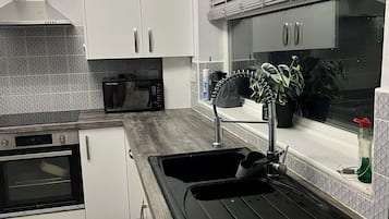 Microwave, oven, stovetop, dishwasher