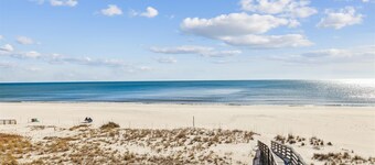 NEW LISTING!!! Gulfside Villa 2B-  AMAZING beachfront view  NO HASSLE CHECK OUT