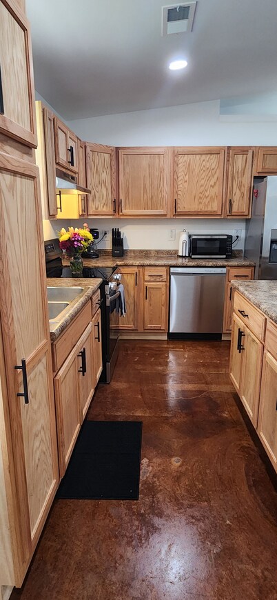 Current River Retreat