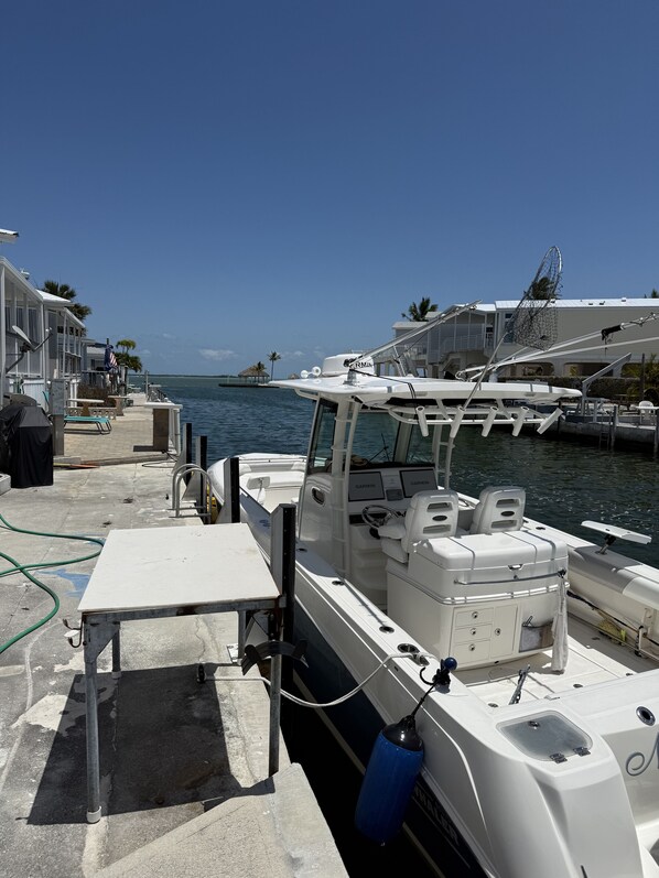 Marina - 35' dock completely remodeled Home (Cudjoe Key)