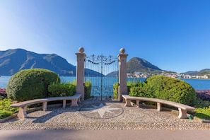 Exterior - Villa Skyline - Pool - Lakeview - Privacy (Lugano)