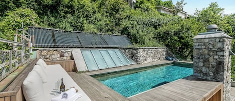 Villa Familiale, plusieurs chambres, cÎté montagne (Villa Skyline - Pool - Lakeview -) | Piscine
