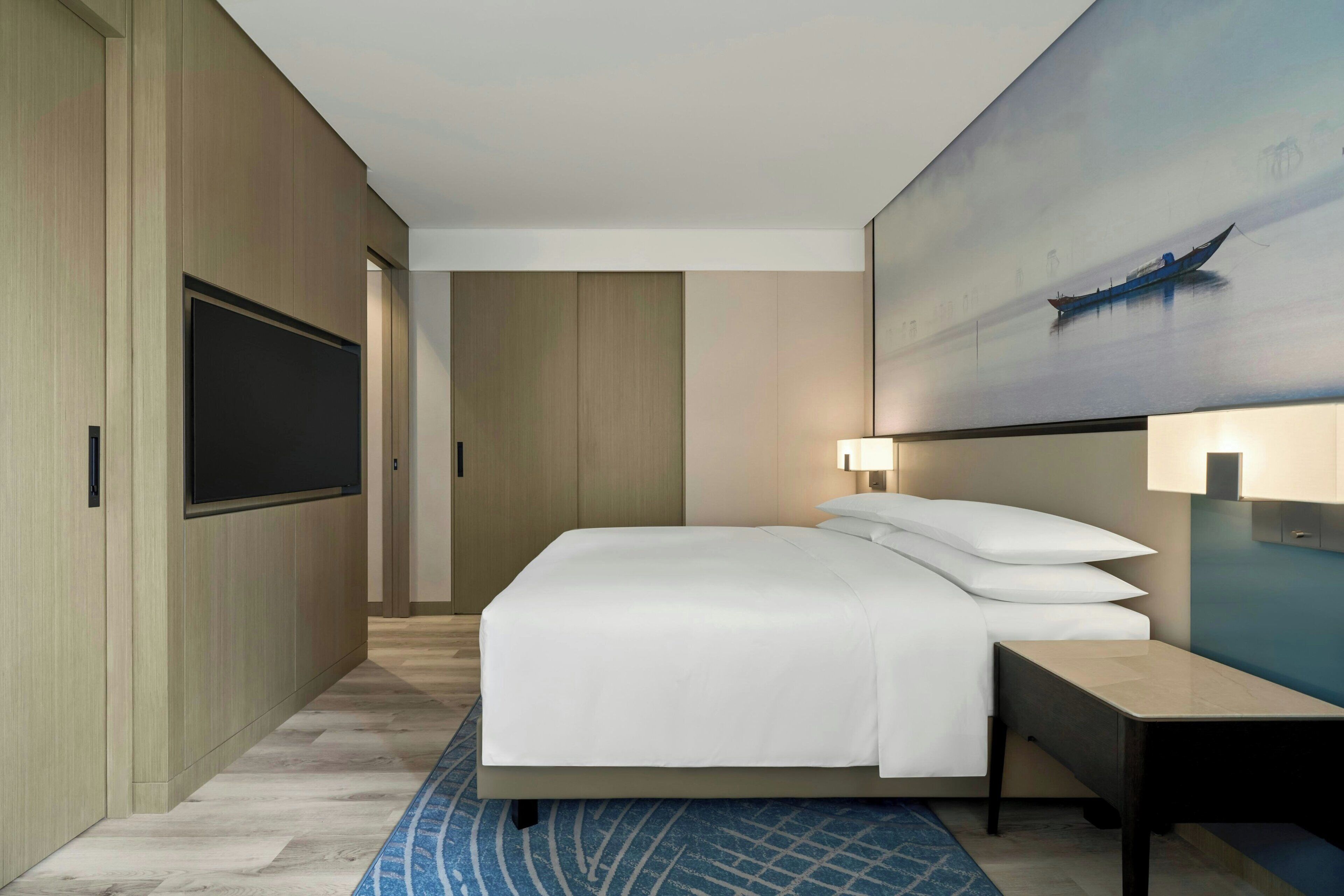 Junior Suite, 1 Bedroom, City View | Premium bedding, memory foam beds, minibar, desk