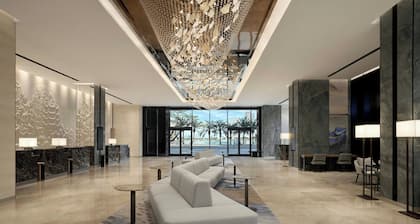 Courtyard by Marriott Danang Han River