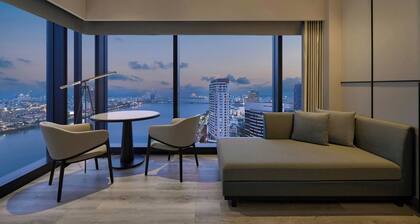 Courtyard by Marriott Danang Han River