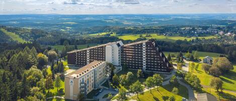 المنشأة من الخارج