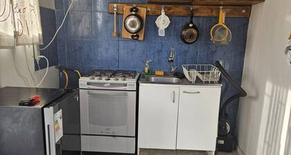 Apartment steps from Mall Arauco Maipú, Parking, wi fi.