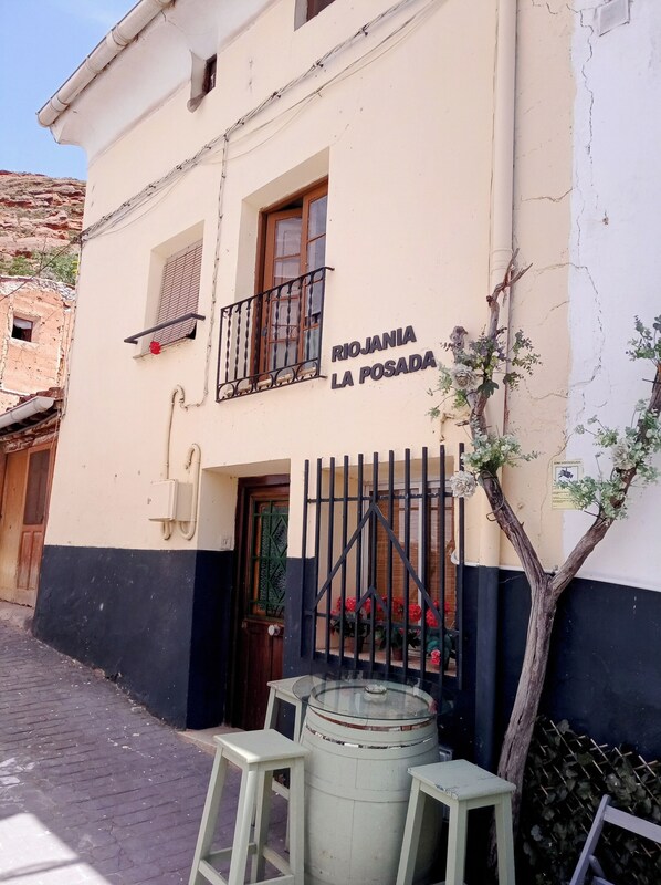 Fachada da propriedade