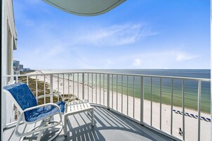 Deluxe Condo, 4 Bedrooms, Balcony, Beach View | Balcony