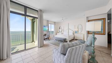 Deluxe Condo, 4 Bedrooms, Balcony, Beach View | Individually decorated, individually furnished, free WiFi