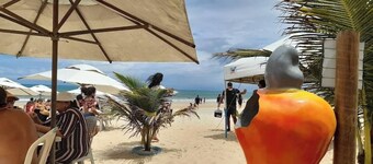 Best 3-suite apartment with beach view by the sea, swimming pools and excellent facilities