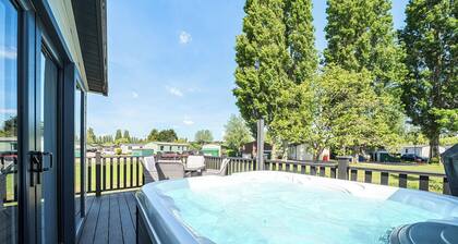 Aquadrome Abode - Billing Aquadrome