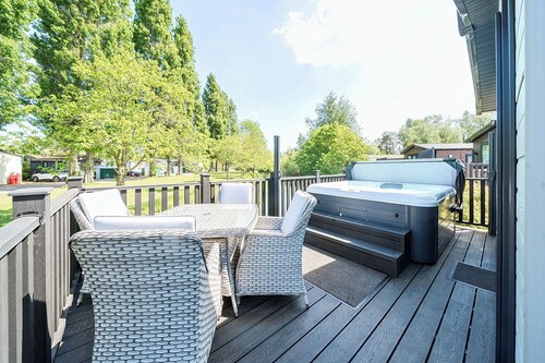 Aquadrome Abode - Billing Aquadrome