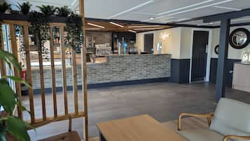 Cottage | Bar (on property)