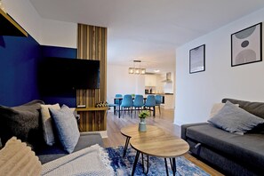 Apartment, 2 Bedrooms, Non Smoking | Living area - Imperial Whitechapel Apartments (London)