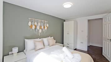 Apartment, 3 Bedrooms, Non Smoking