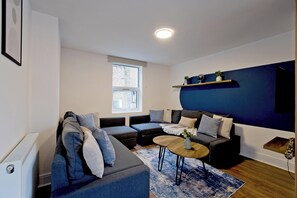 Căn hộ, 2 phòng ngủ, không hút thuốc | Khu phòng khách