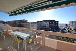 Servei de restauració a l'aire lliure