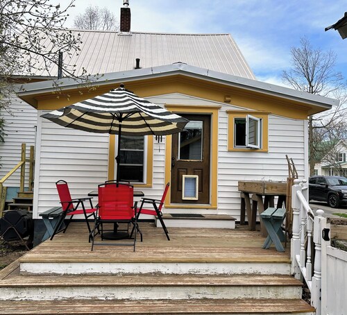 Cozy 1-bedroom apartment near St. Lawrence U. and SUNY Canton