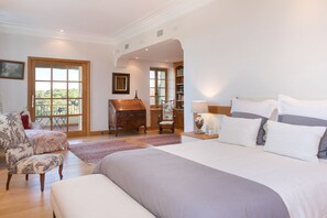 Junior Suite, Vineyard View | In-room safe, free WiFi, bed sheets